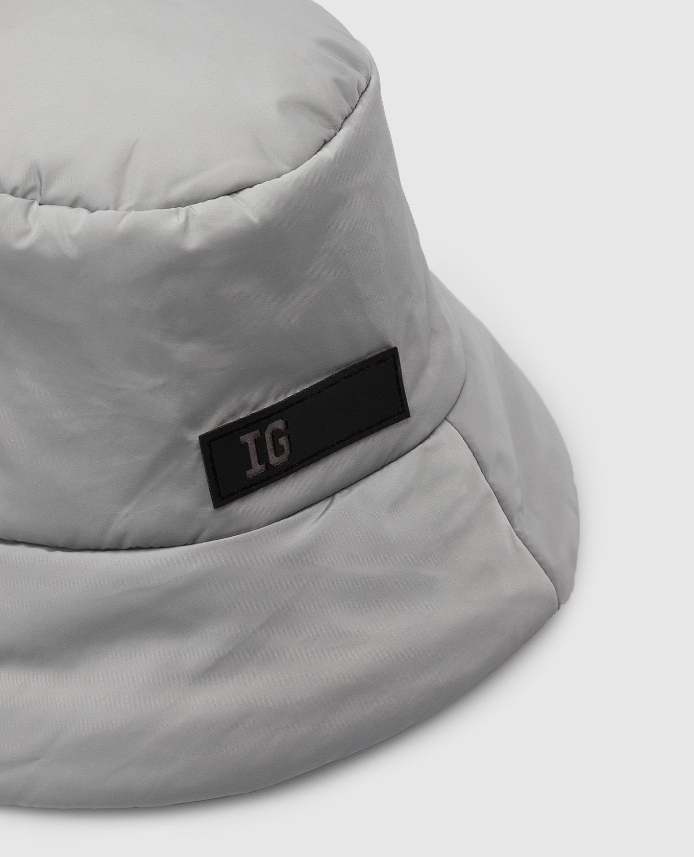 

Children's light gray hat with a patch Il Gufo, Grey