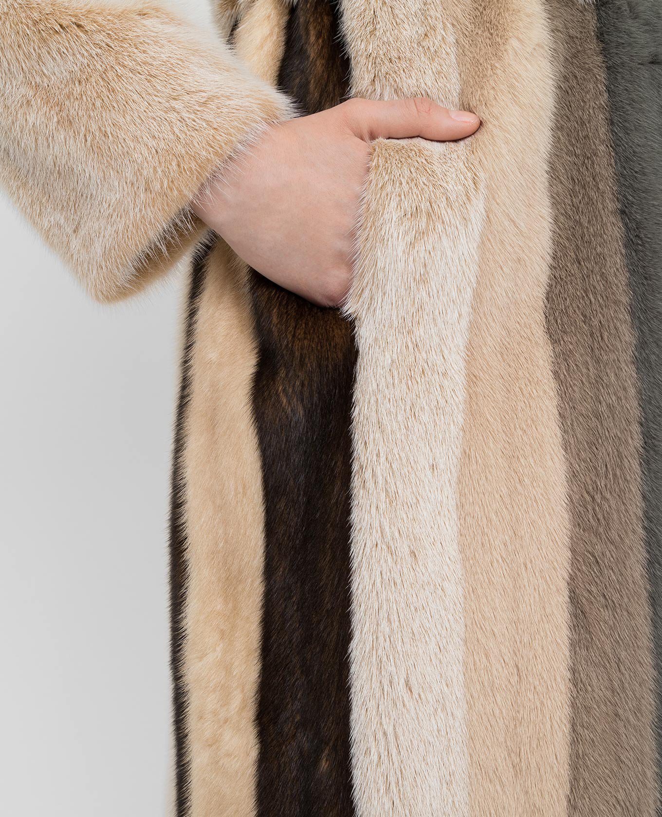 

Mink fur coat Giuliana Teso, Beige