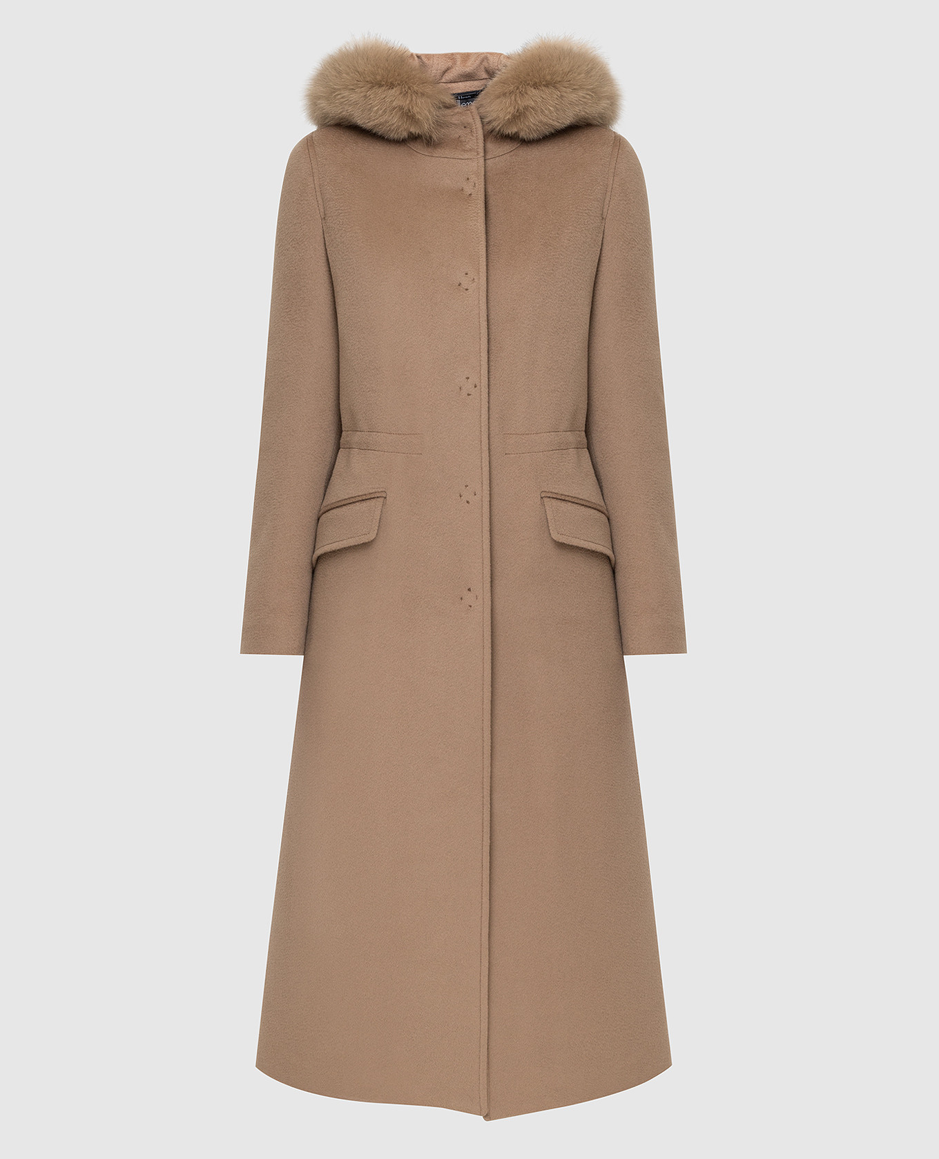 

Beige coat with fox fur Heresis