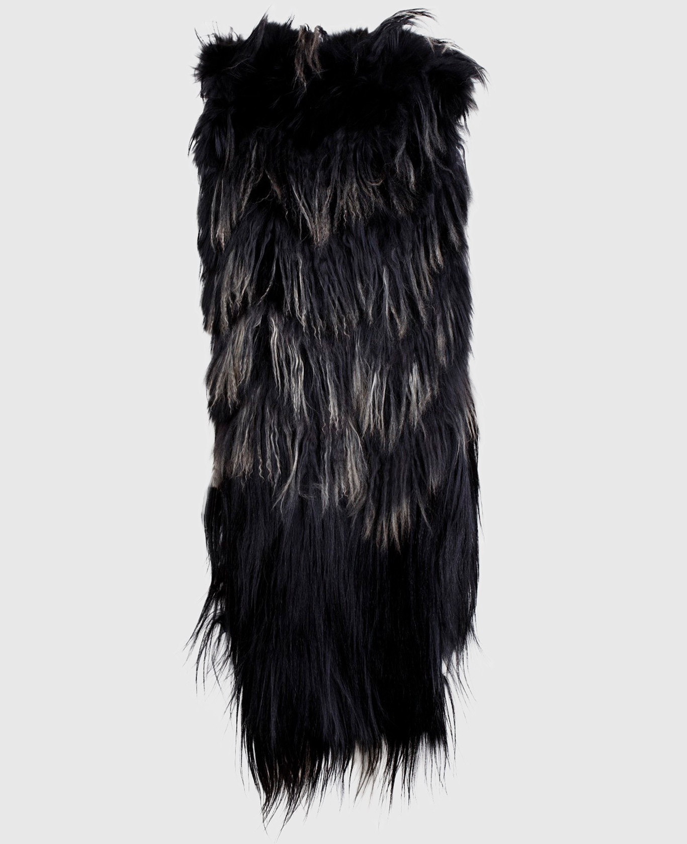 A black scarf made of murmuski, llama and snow goat fur