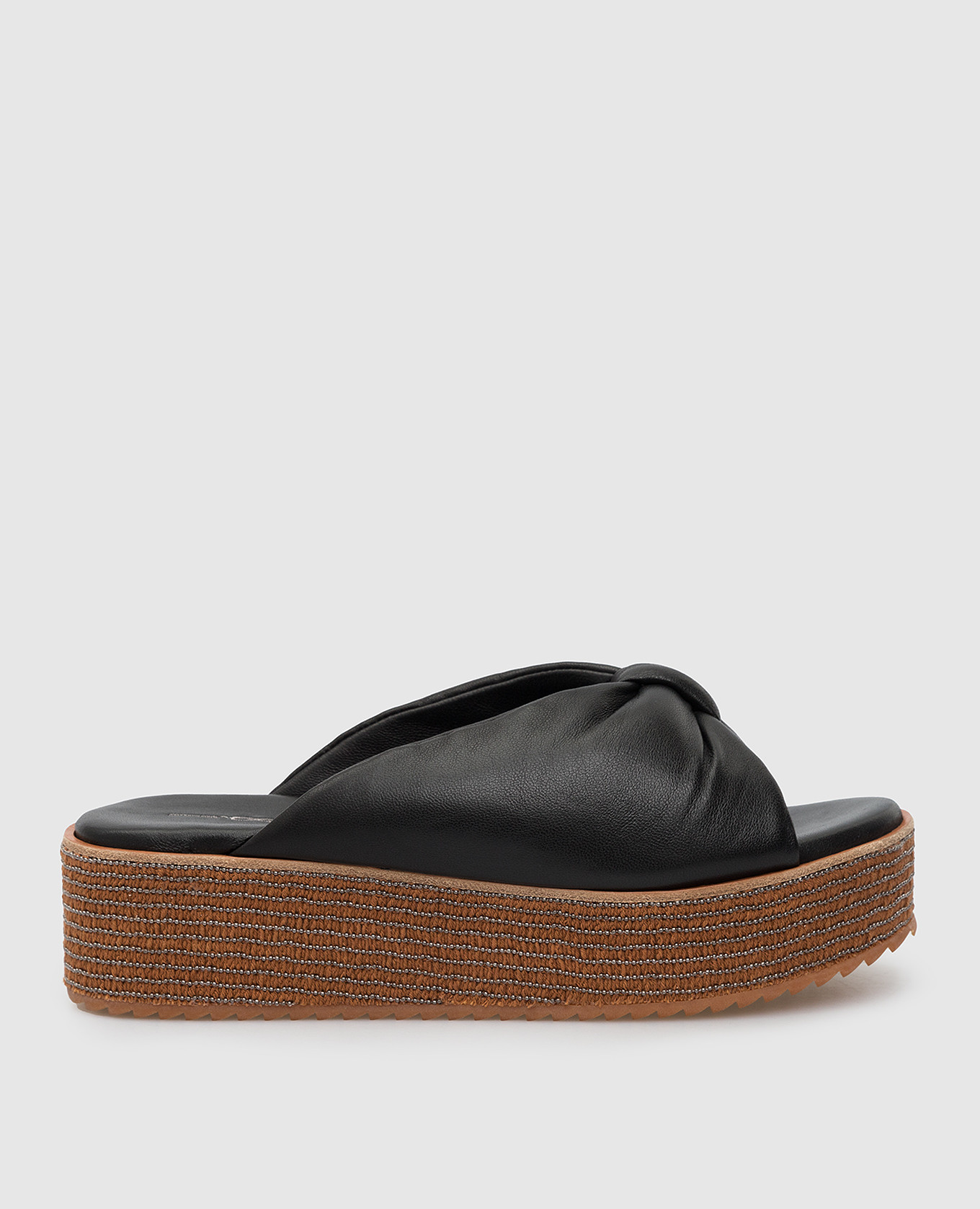 Black leather slippers with monili 181