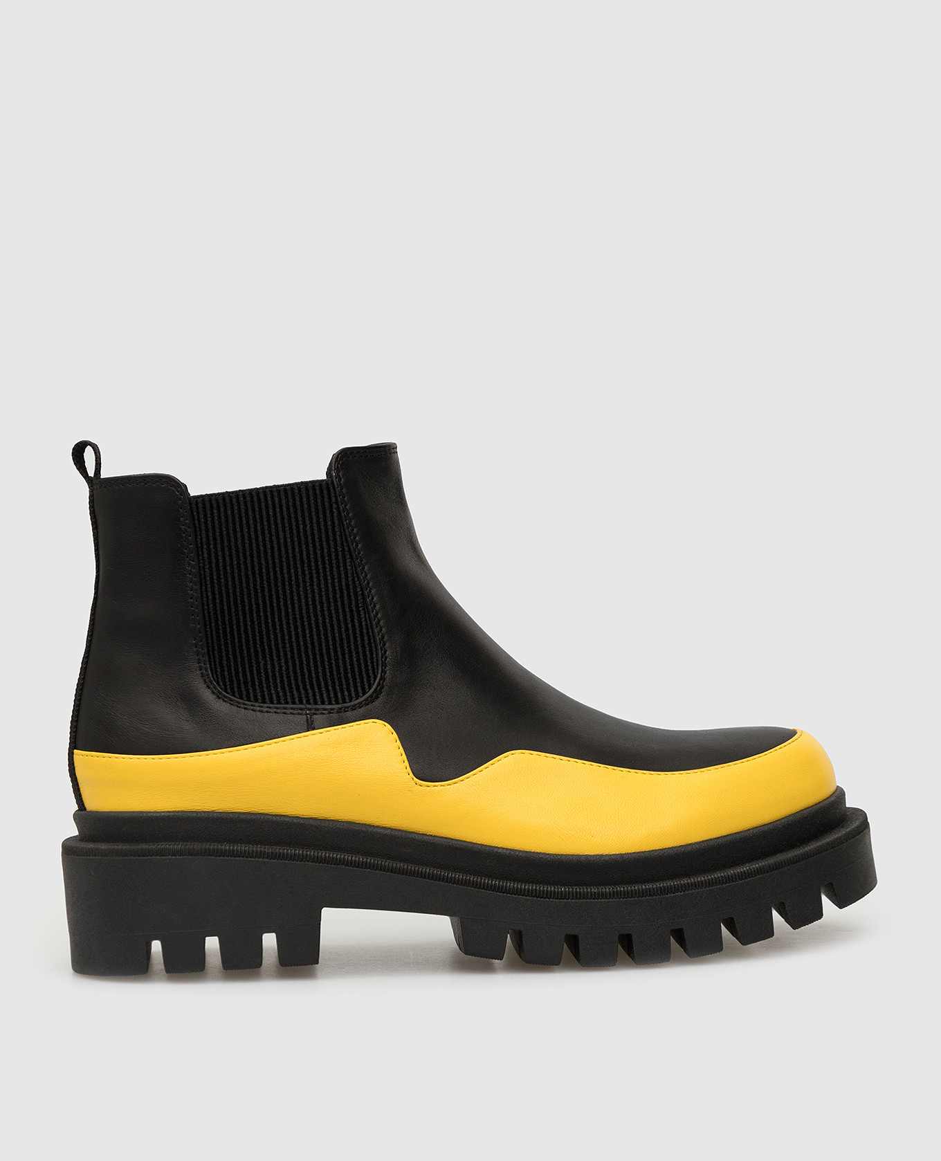 

Leather Chelsea with contrast panels Babe Pay Pls, Black