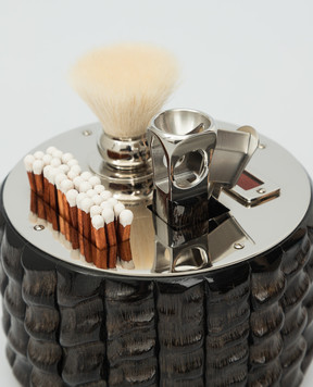 Lorenzi MIlano An antelope horn cigar smoking set 5V1121