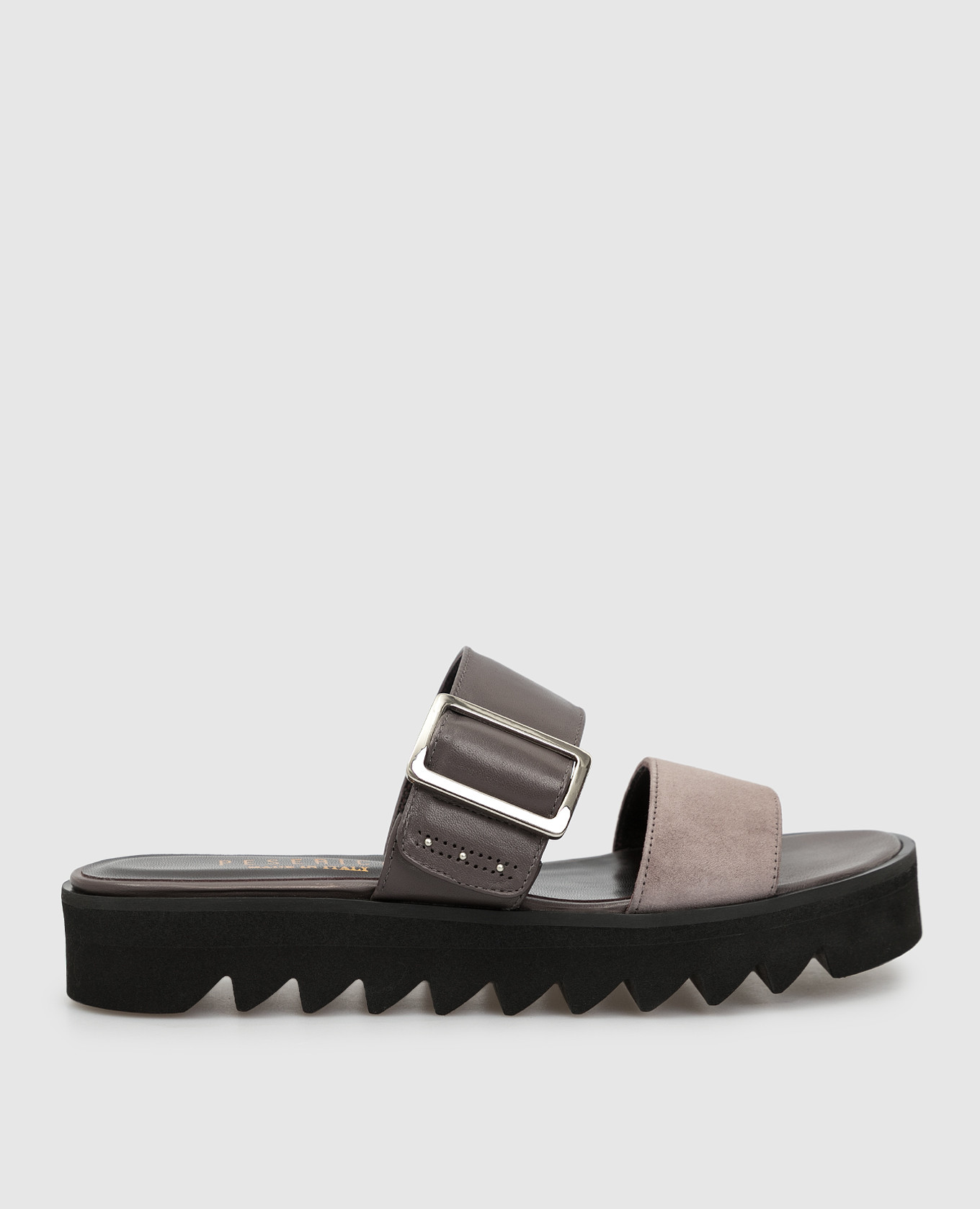 Leather slippers peserico
