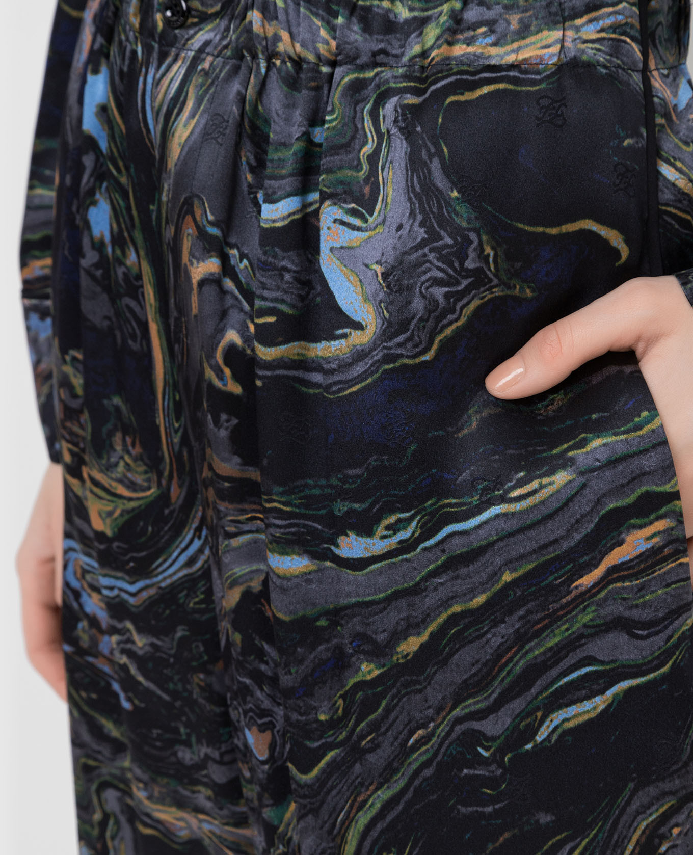Printed silk trousers Fendi 5