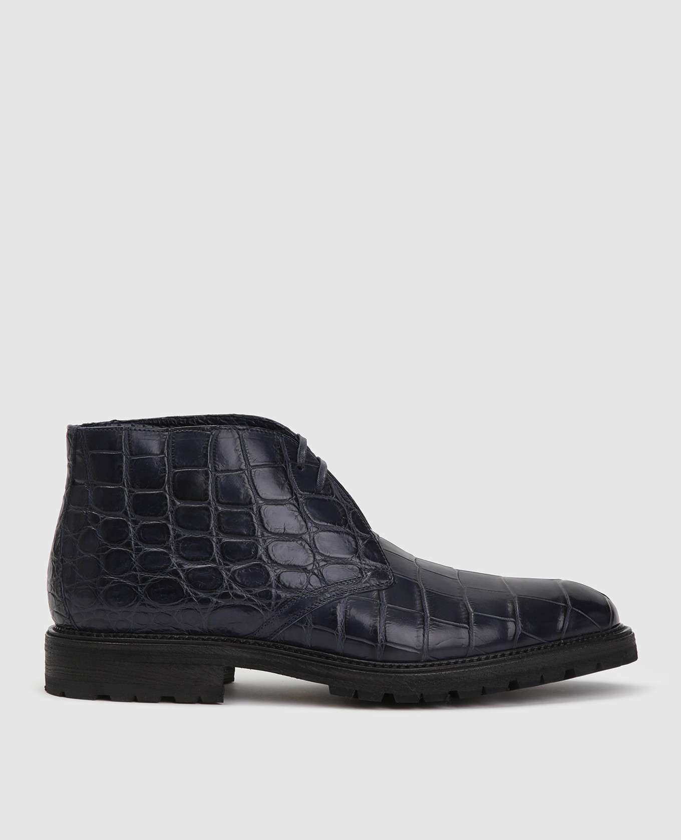 Blue Desert from crocodile leather on fur